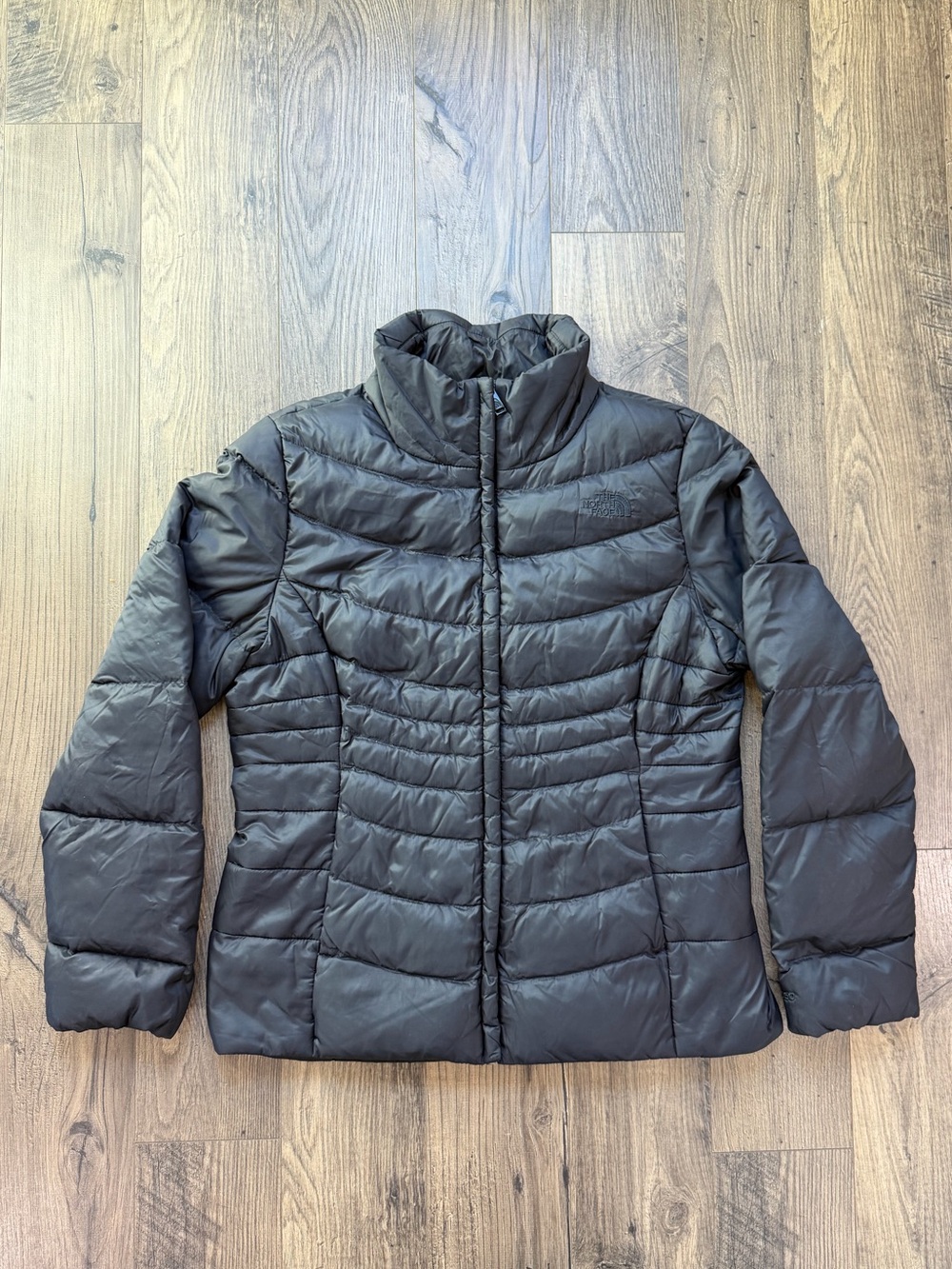 The North Face 550 Puffer Jacket Women’s L Black Full Zip